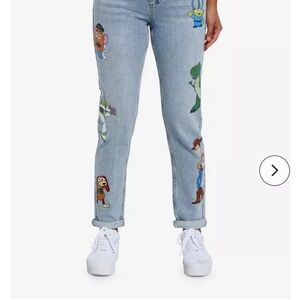 🎊🎊TOY STORY MOM JEANS